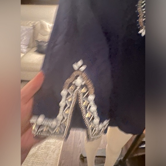 Lily Pulitzer tunic with white embellishments - Picture 3 of 6